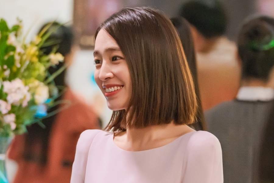 Lee Min Jung Ungkap Perjalanan Drama Terbaru, Ungkap Chemistry dengan Kim Ji Suk